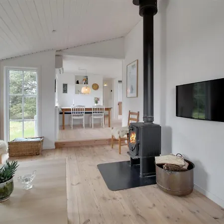 Neija - 800m From The Sea In Western Jutland By Interhome Fano