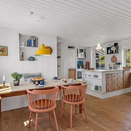 Ferienhaus Neija - 800m From The Sea By Interhome